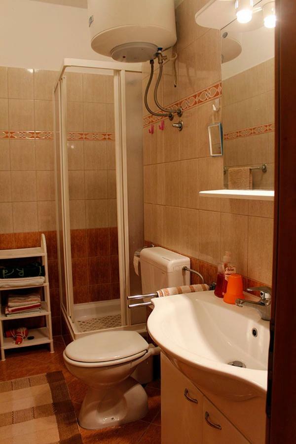 Apartmani Zeljko Метайна Екстер'єр фото