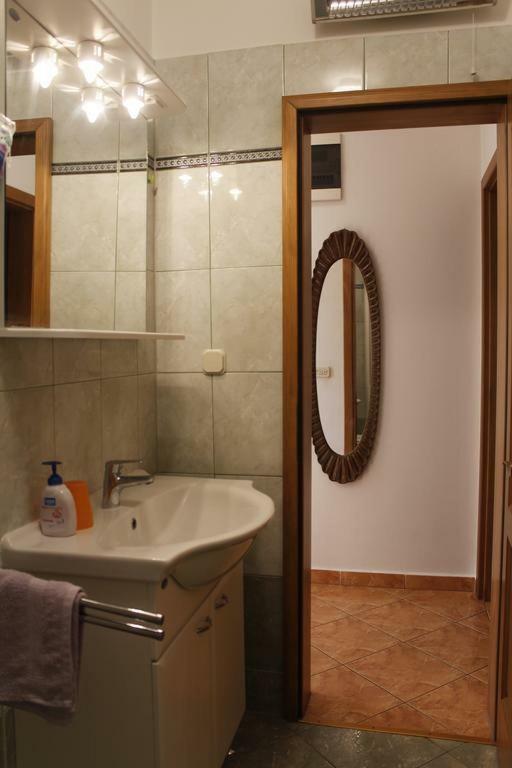 Apartmani Zeljko Метайна Екстер'єр фото